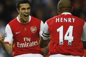 中国女足战胜劲敌晋级八强，中国,女足