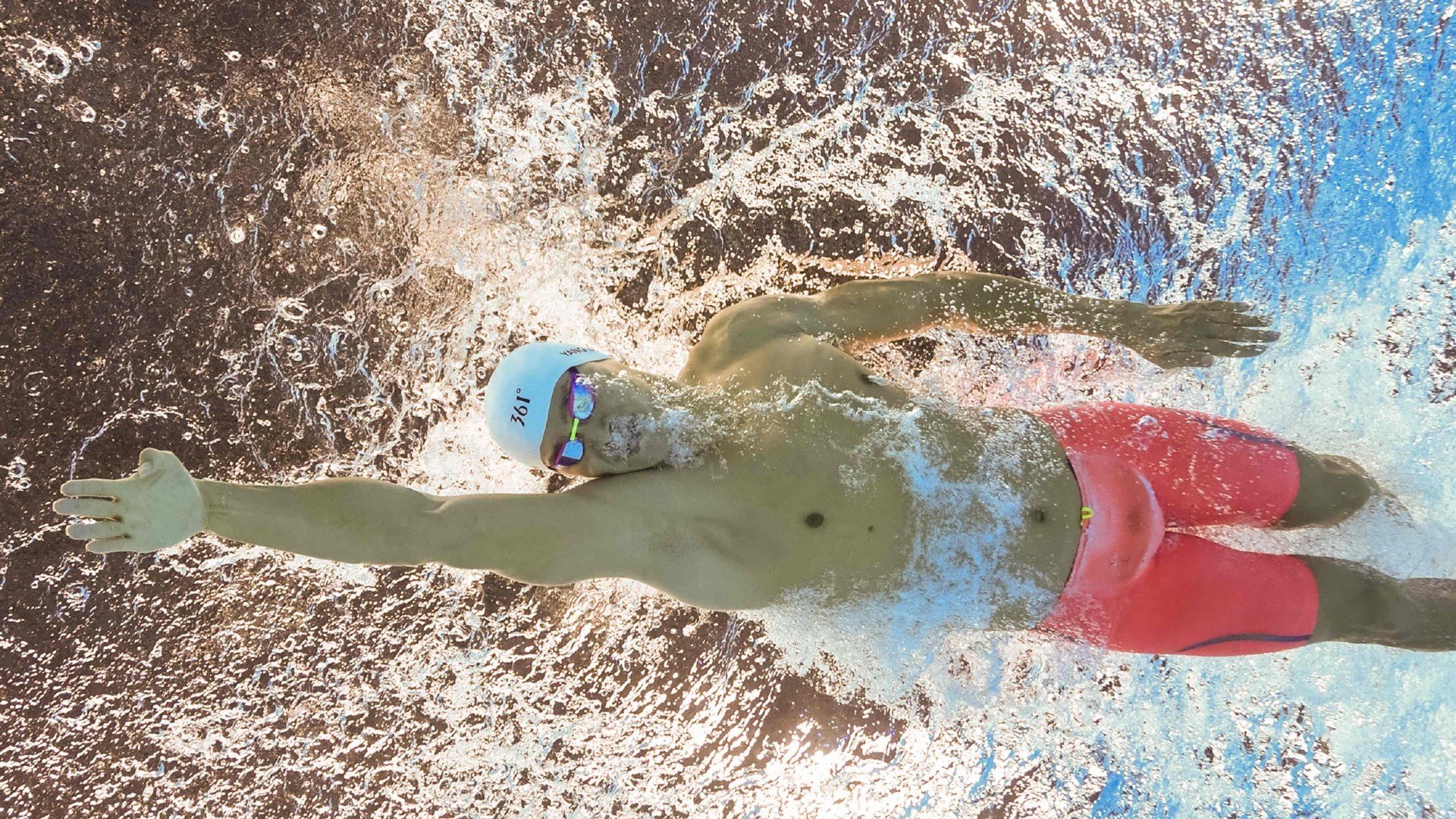 林丹参与羽毛球器材研发提高实用性，羽毛球林丹个人资